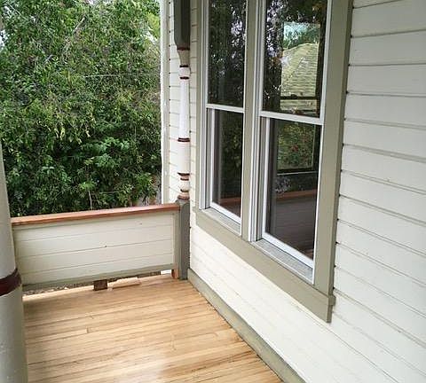 5th image of 716 Echandia St