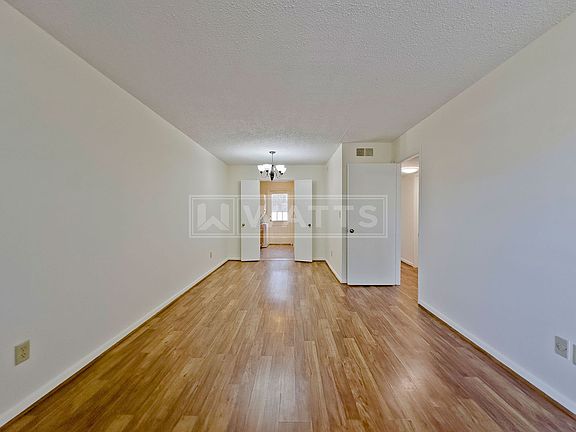 4th image of 1639 11th Pl S APT B