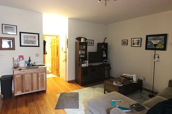 Rented by Guidance Realty Corp. | media 37