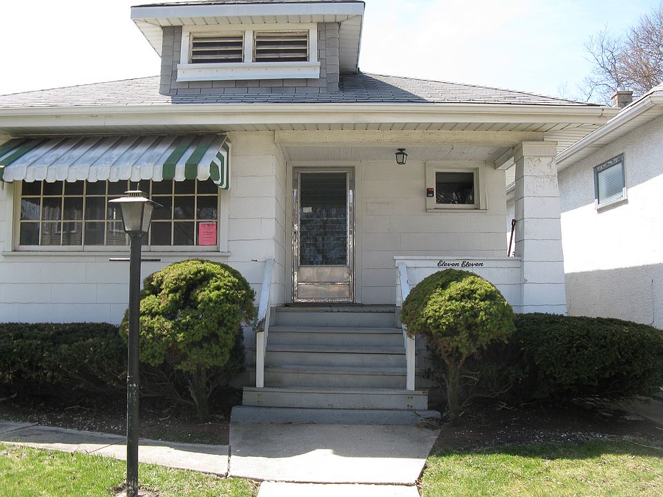 1st image of 1111 Lathrop Ave