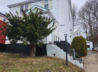 3675 Memorial Dr, Halifax, NS B3K5A3