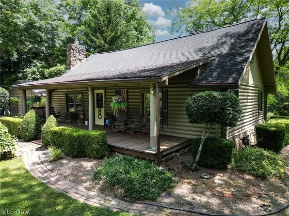 1070 Highland Ridge Rd, Lowell, OH 45744