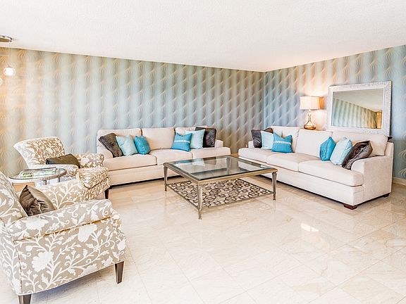 5th image of 3500 Galt Ocean Dr APT 510