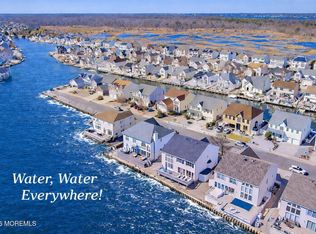 8 Jibsail Drive, Bayville, NJ