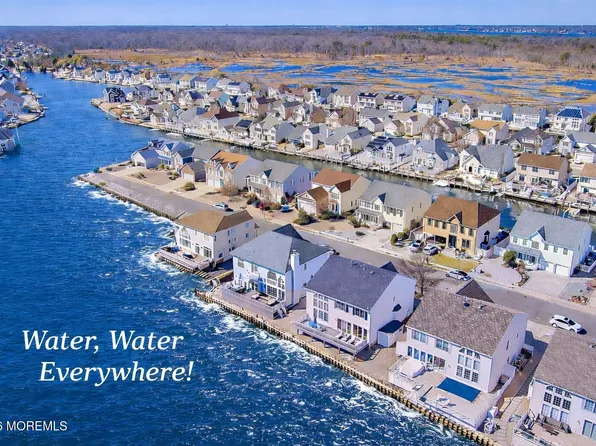 8 Jibsail Drive, Bayville, NJ 08721