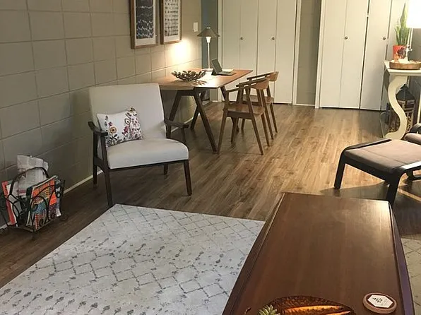 900 Brightwood Manor Dr #B-9, Blacksburg, VA 24060