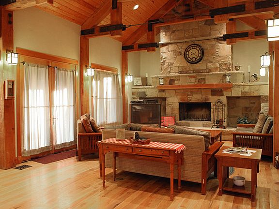 GREAT ROOM LIVING AREA