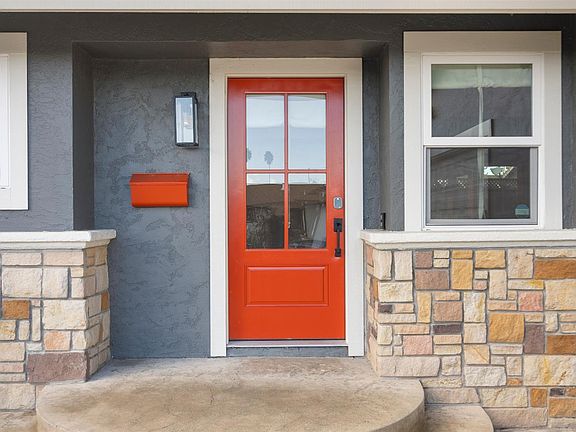 3rd image of 1537 Sierra Drive
