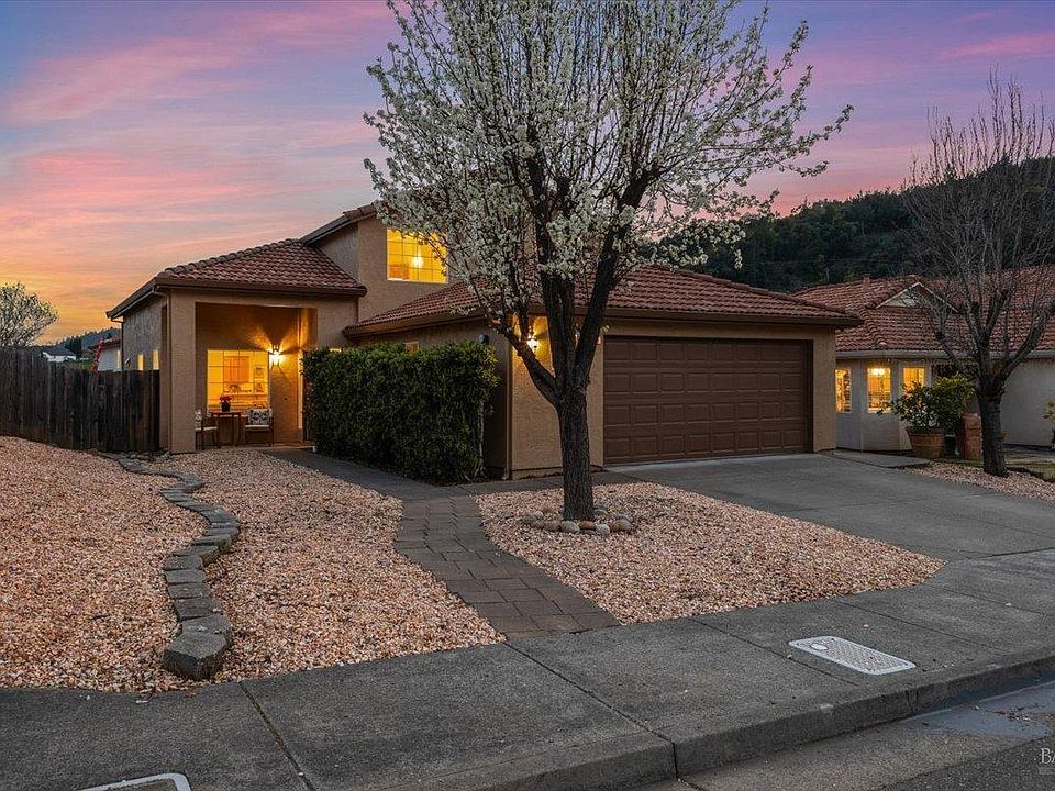 1st image of 315 Toscana Circle