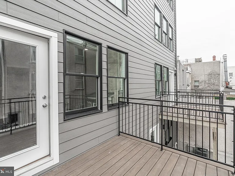 752 S 8th St #2 — Photo 13
