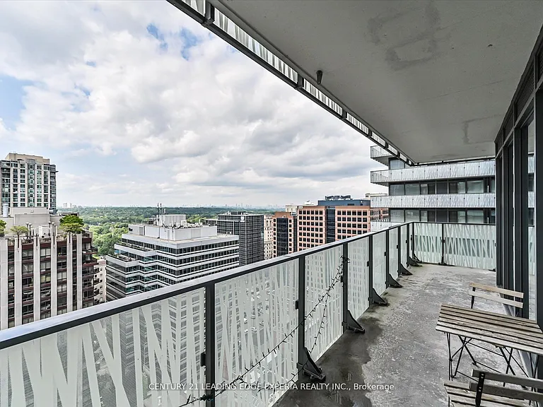 42 Charles St E #2309 — Photo 30