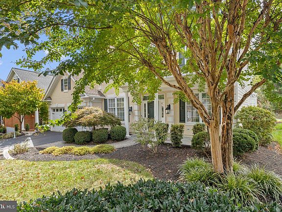 4th image of 5320 Trevino Dr