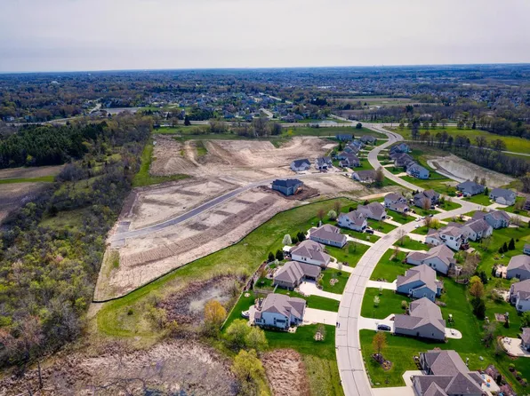 3306 BERGAMONT DRIVE, Racine, WI 53406