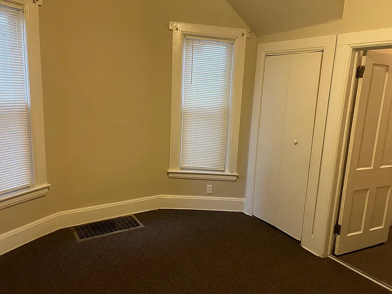 20 Peoria St #1 — Photo 4