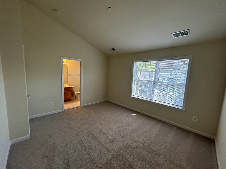 5509 Sacramento Mews Pl — Photo 9