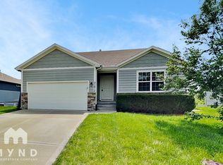31815 W 172nd St, Gardner, KS 66030