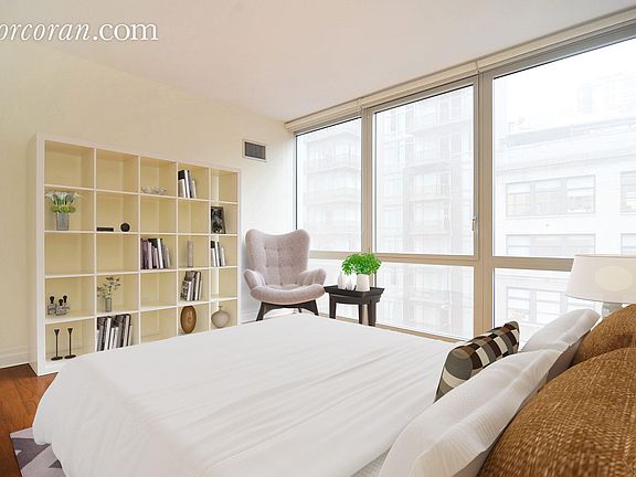 3rd image of 39-45 E 29th St APT 11B