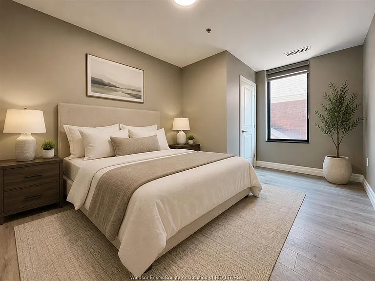 531 Pelissier St #205 — Photo 8