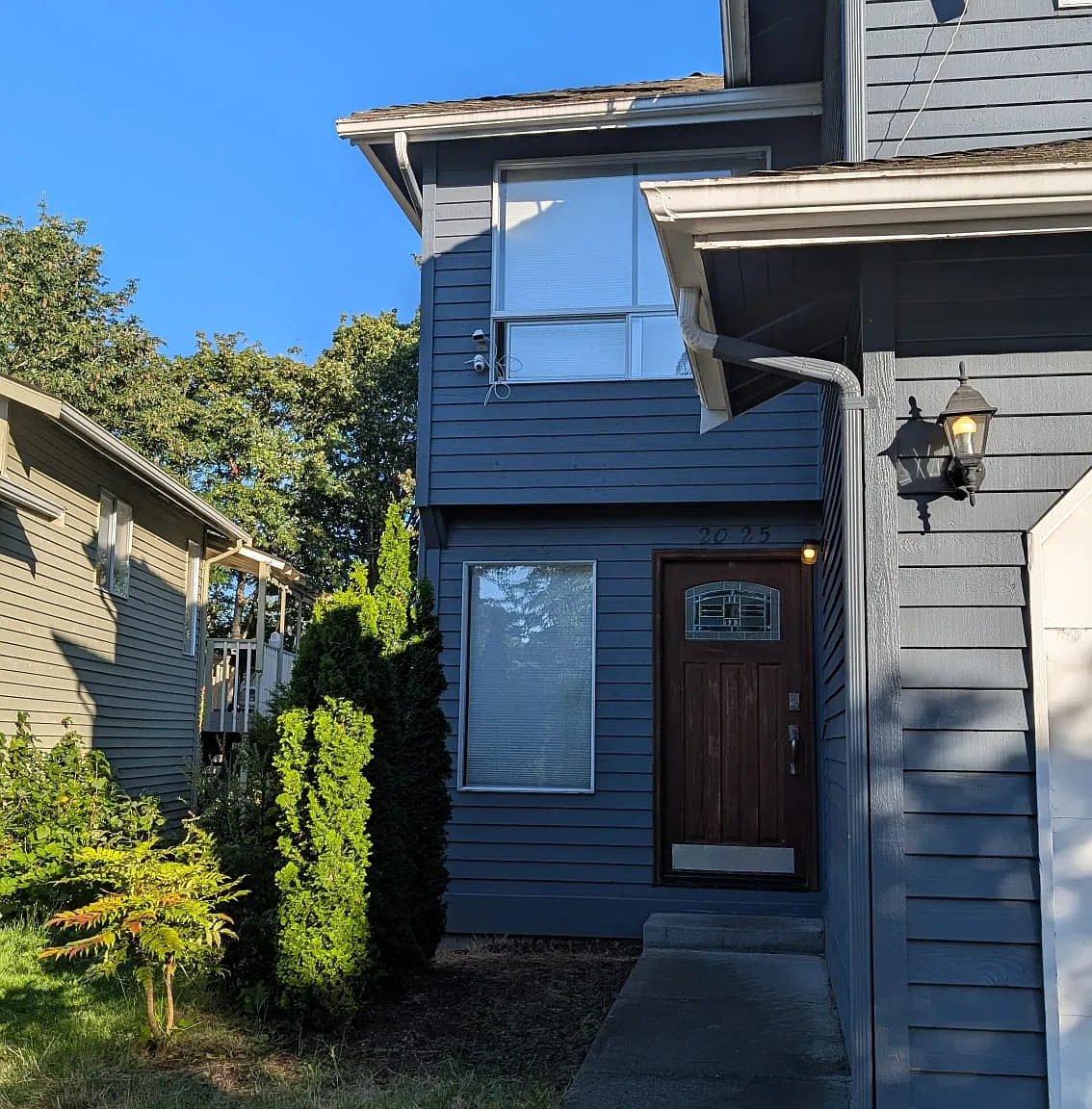 3 bed, 1350 sqft, $3,100 — Photo 4