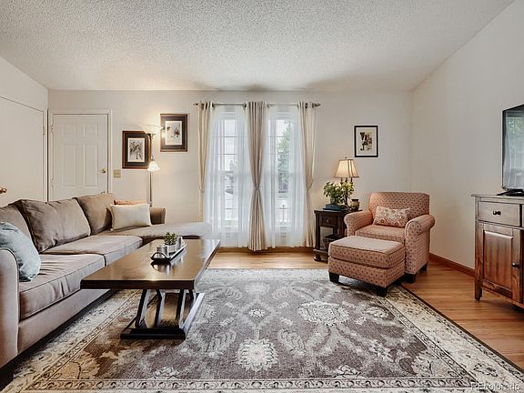 4th image of 18732 E Quincy Place