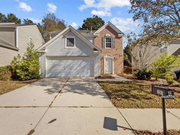 1241 Matt Moore Ct, Lithia Springs, GA 30122
