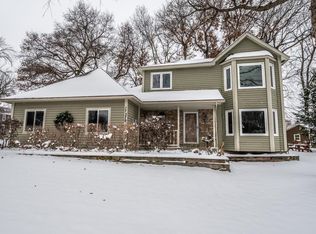 17379 Hayes Ave, Lakeville, MN 55044