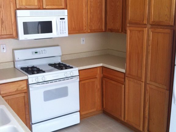 2nd image of 1010 Desert Peach Ct