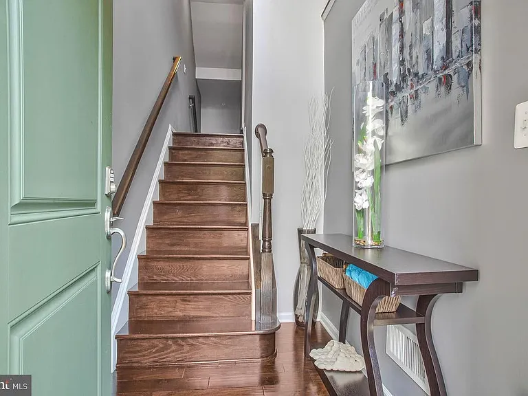 10805 Lariat Way — Photo 4