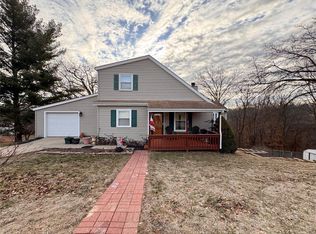 3 Orlando Dr, Hannibal, MO 63401