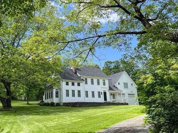 85 Gellert Ln, Hillsdale, NY 12529