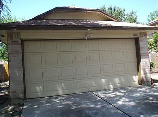 3906 Suttonford Dr, Houston, TX 77066