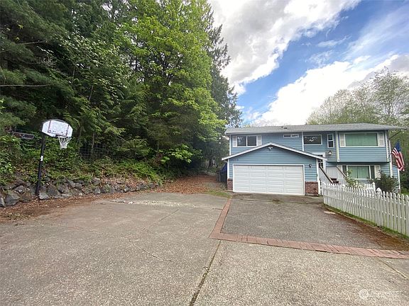 2nd image of 4258 NW Bigfoot Way
