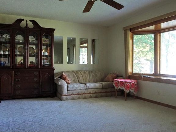 2nd image of 216 Bellwood Ave