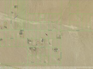 E End Rd, Lucerne valley, CA 92356