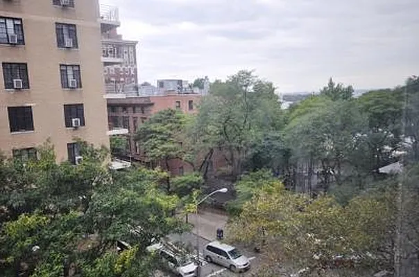 Rented by Corcoran | media 26