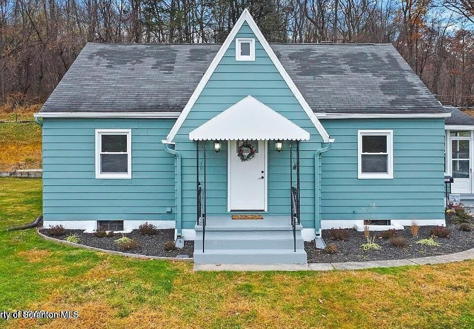 1st image of 1251 Shoemaker Ave