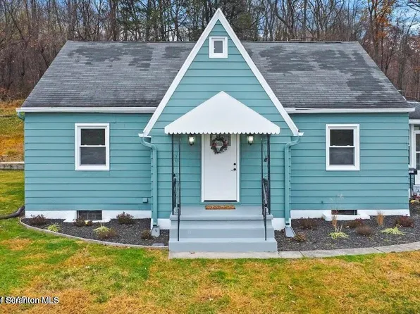 1251 Shoemaker Ave, West Wyoming, PA 18644