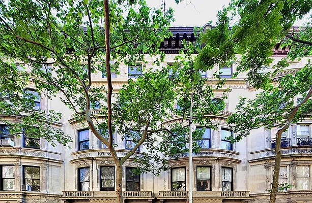 Rented by Douglas Elliman | media 19