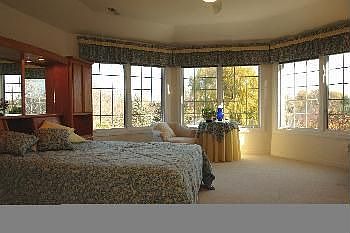 1st image of 1741 Meadowview Cir