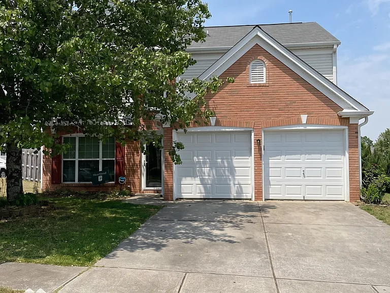 2707 Greylock Ct — Photo 1