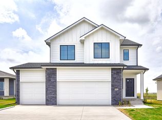 1752 SW Sienna Ct, Grimes, IA 50111