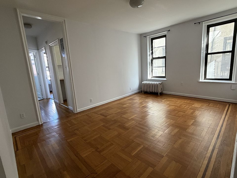 1st image of 59-61 Carmine St APT 6F