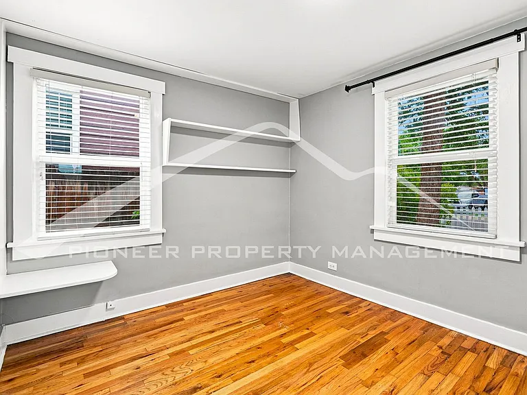 3166 W Walsh Pl — Photo 9