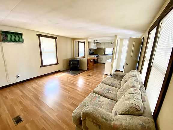4th image of 5063 S Highway 97 Unit 16