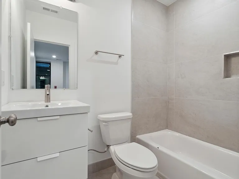 4021 Haverford Ave #1 — Photo 11