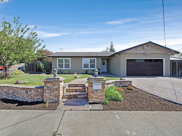 3843 Bayview Cir, Concord, CA 94520