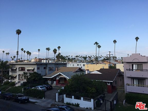 5th image of 105 S Mariposa Ave APT 301