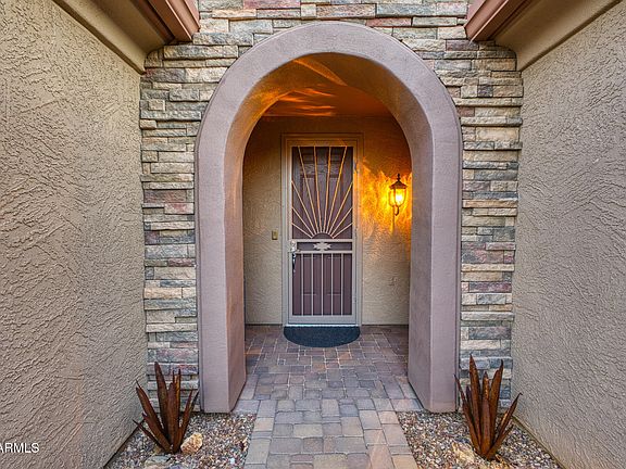 3rd image of 16625 W Stoneridge Court