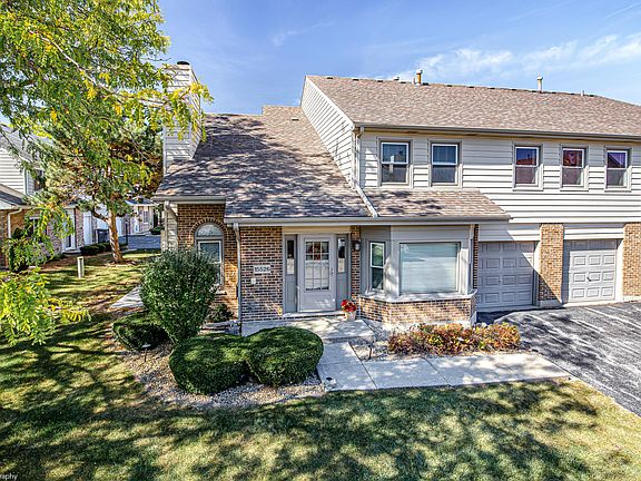 4th image of 15526 Wherry Ln