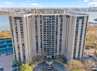 1512 Palisade Ave APT 14R, Fort Lee, NJ 07024